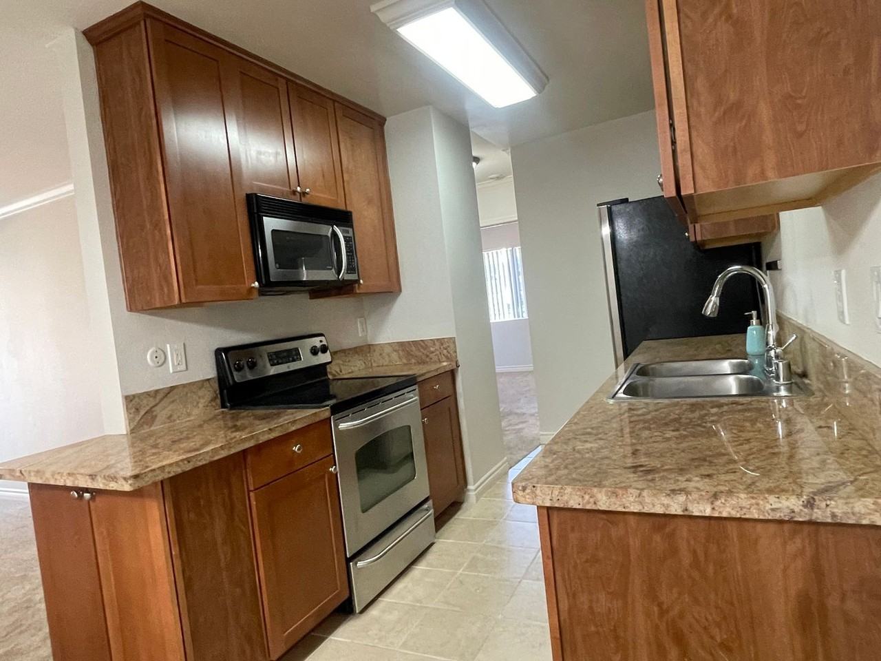 13263 Rancho Penasquitos Blvd - Photo 6 of 19