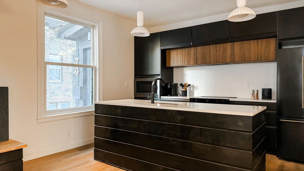 79 Park Ave - Photo 2 of 19