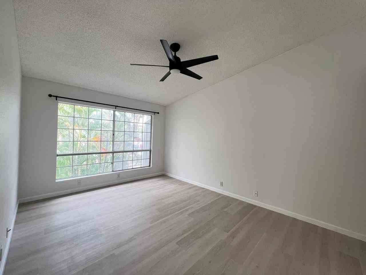 480 Mananai Pl #12T - Photo 5 of 21