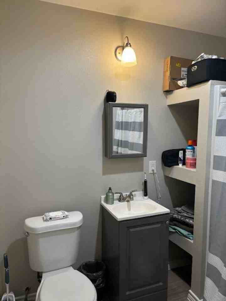 8714 Quinn St - Photo 2 of 15