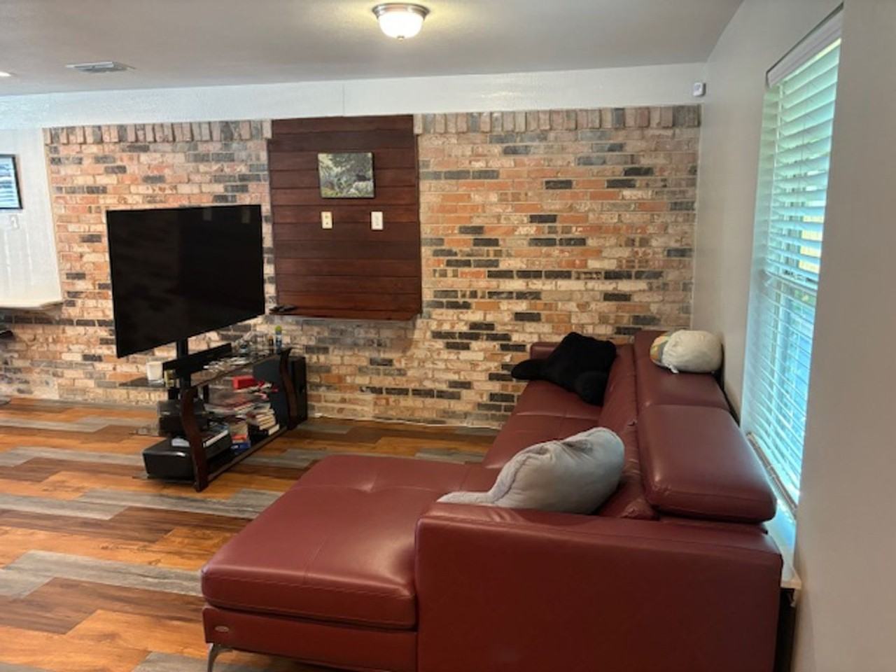 8714 Quinn St - Photo 6 of 15