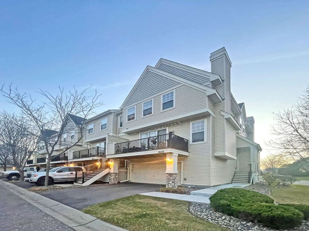 2598 136th St W - Photo 2 of 27