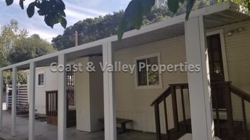 featured image of Echo Valley Rd