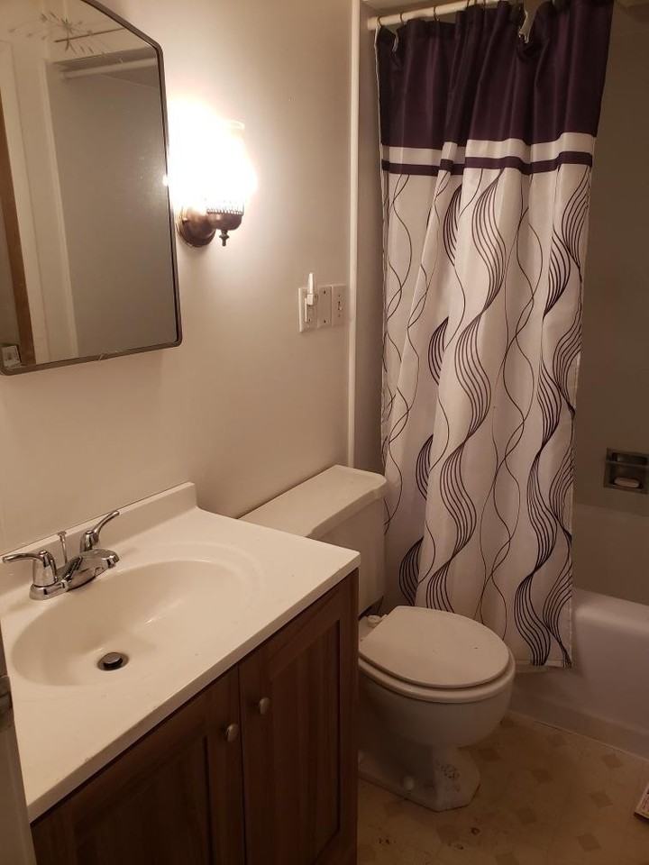 366 Avery Ave - Photo 5 of 10
