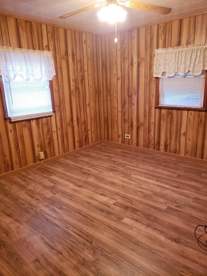 366 Avery Ave - Photo 6 of 10