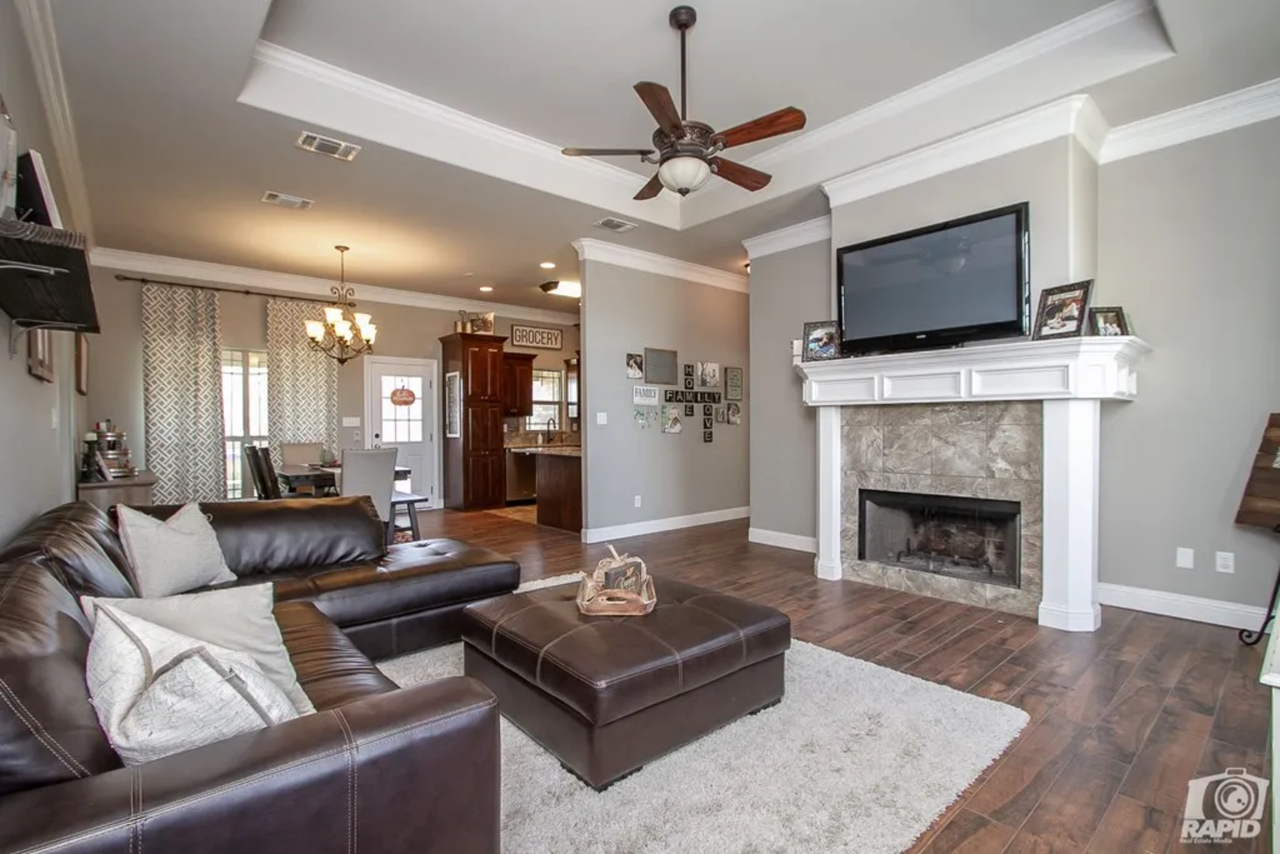 5706 Stratford Ave #NA - Photo 3 of 6