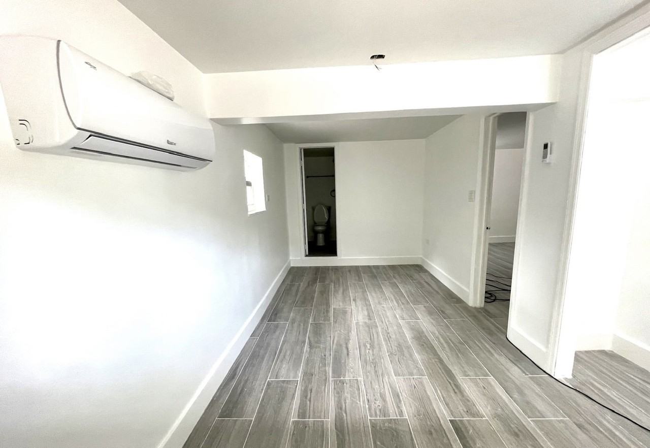 7 Sunset Road, Unit 3 - Photo 6 of 12