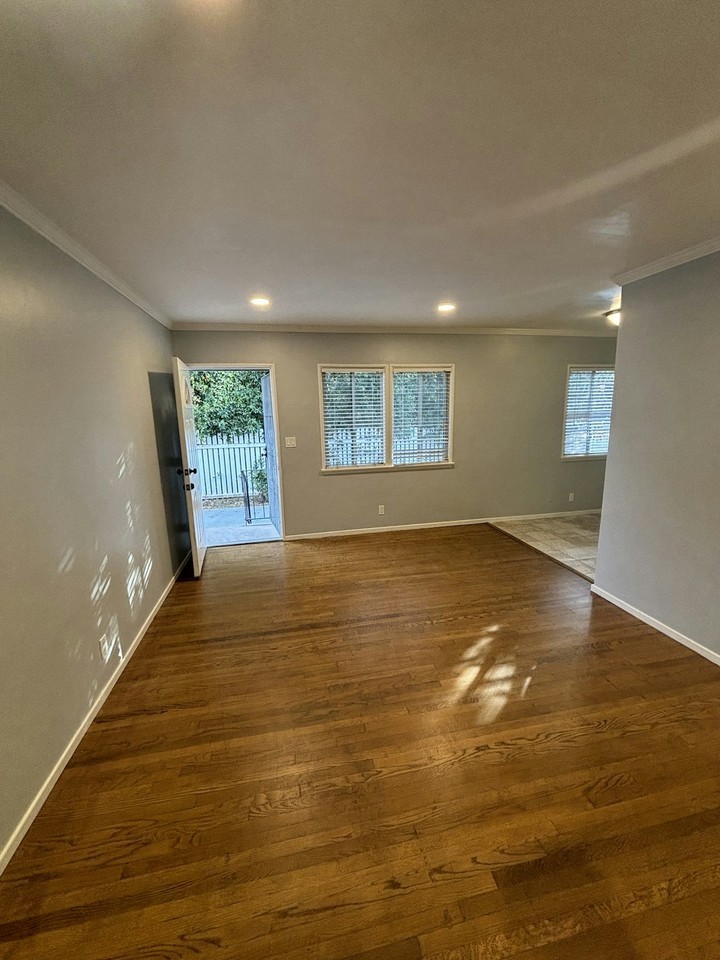7641 Bright Ave, Unit B (Btm-back) - Photo 3 of 17