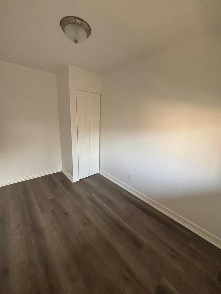 12738 Oak Street, Unit 6 - Photo 6 of 9