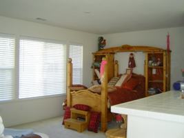 featured image of 324 Parnell Ct