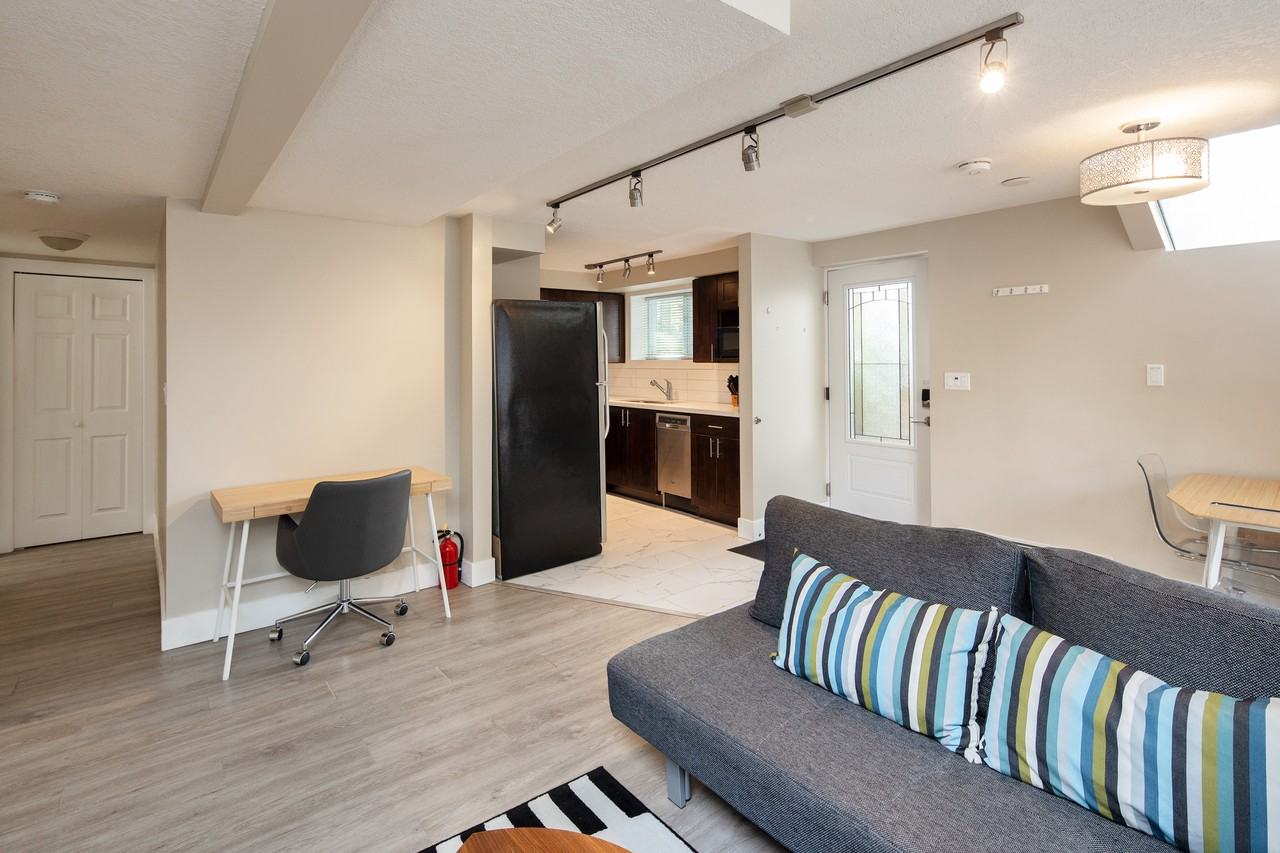 Columbia St & W 12th Ave - Photo 4 of 24