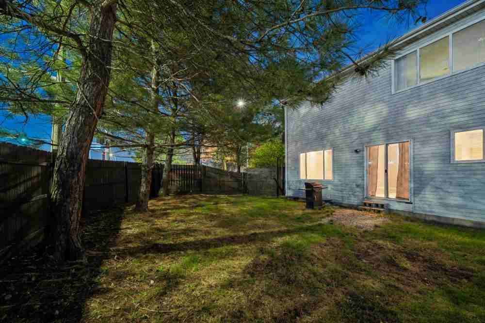 2111 Culver Ct - Photo 3 of 10
