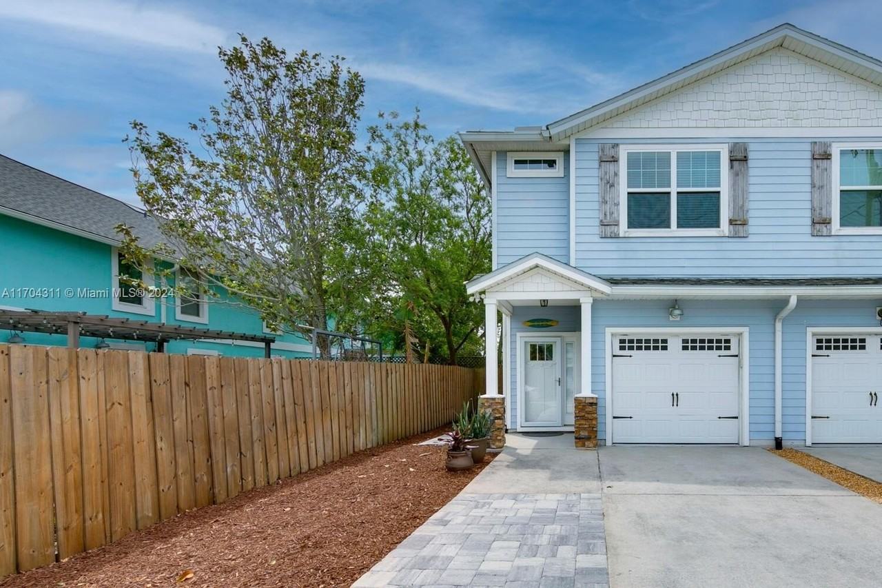 412 South 5th Street - Photo 2 of 29