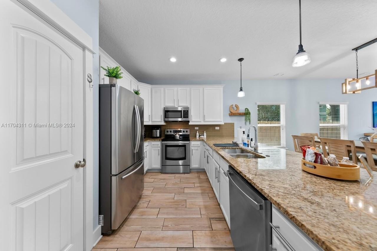 412 South 5th Street - Photo 6 of 29