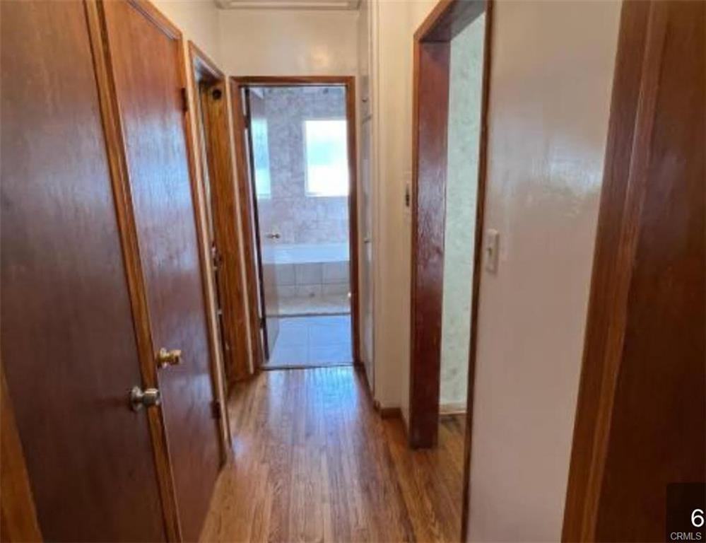 1928 18th St - Photo 2 of 8