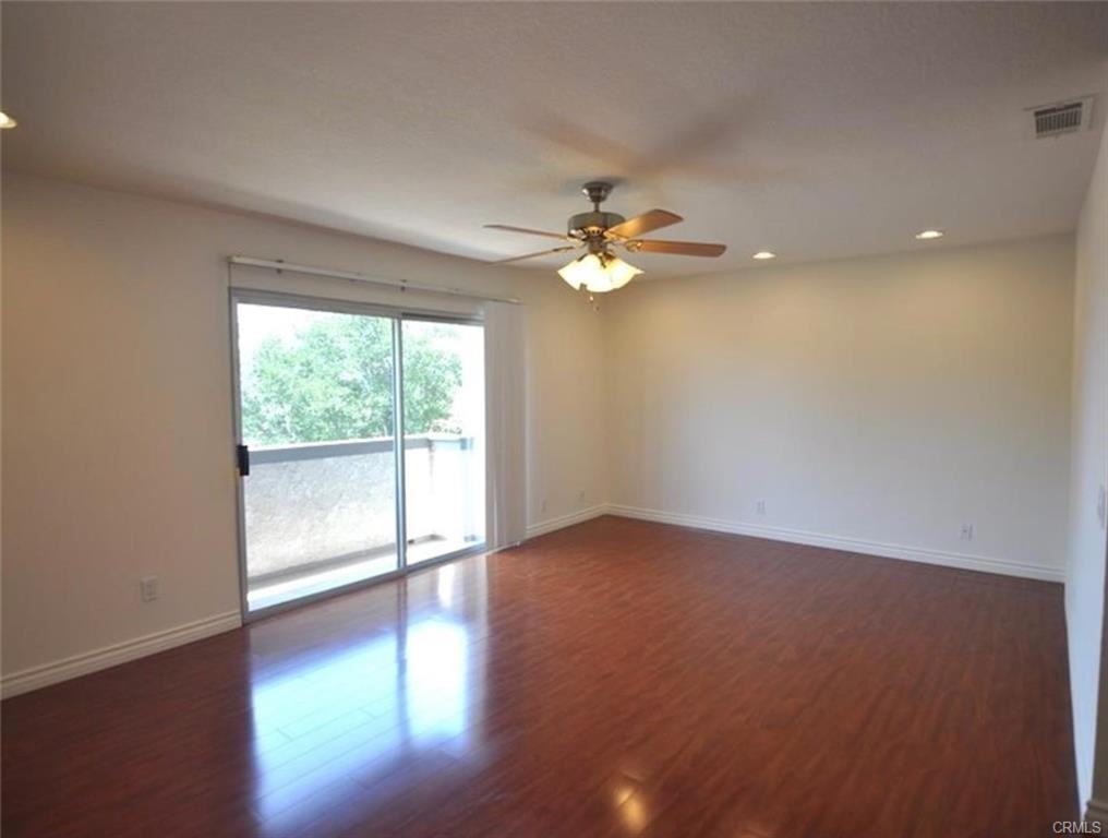 11251 Key West Ave #7 - Photo 3 of 8