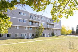 featured image of 2606 139 Ave Nw