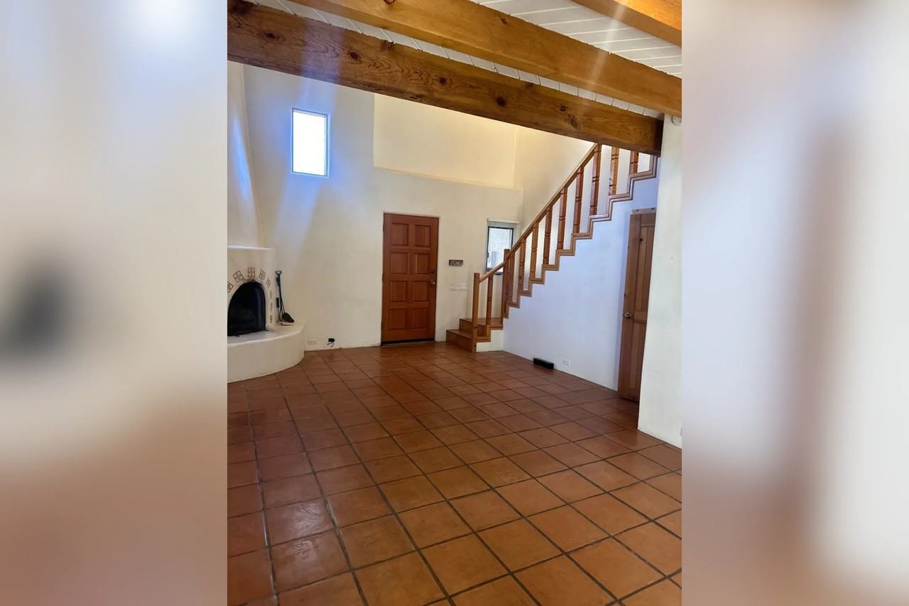 600 Griffin St Apt C - Photo 3 of 33