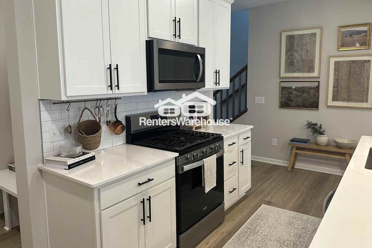 12283 Ghia Ct Ne - Photo 2 of 23