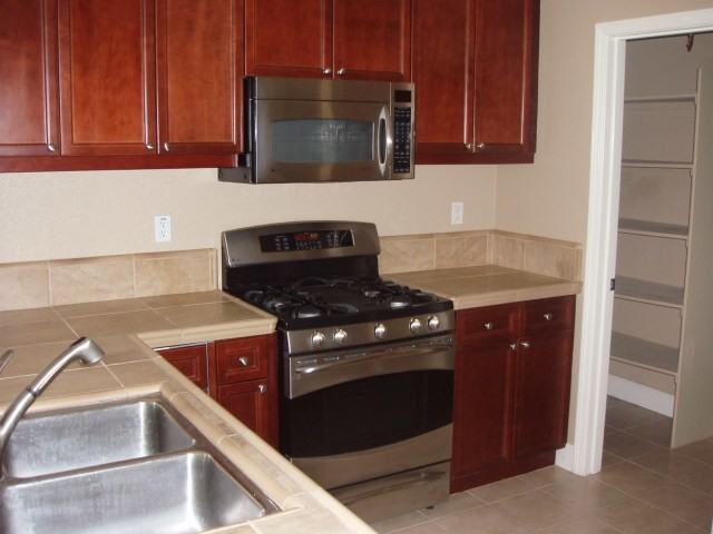 1592 Impressionist Loop - Photo 2 of 37