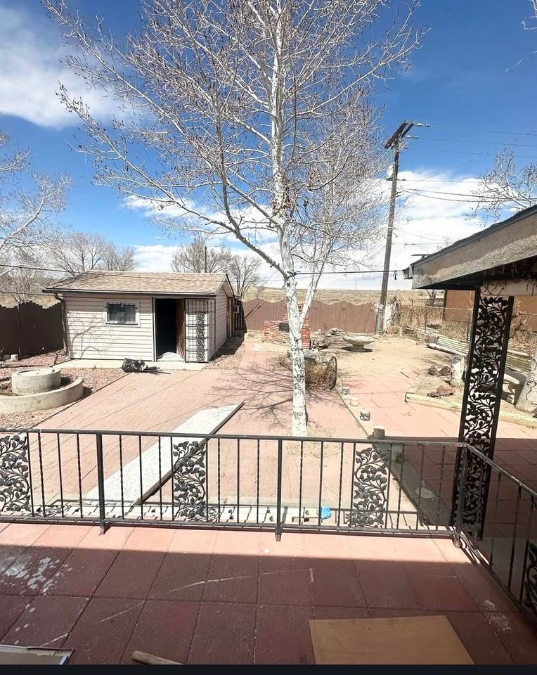 2623 E 16th St - Photo 2 of 8