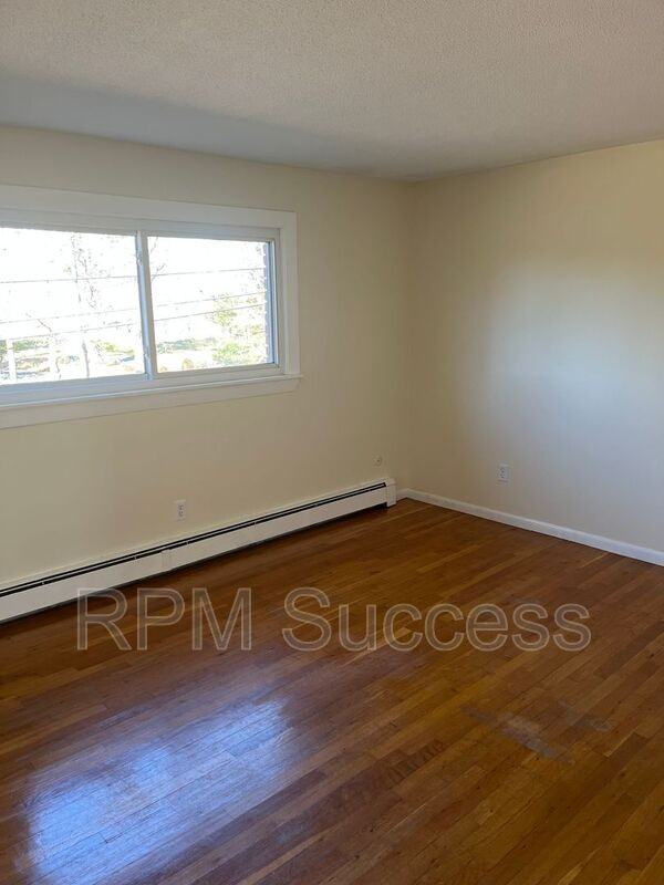 841 Tucker Rd #4 - Photo 6 of 15