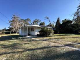 2751 Sw Stratford Gln - Photo 1 of 1