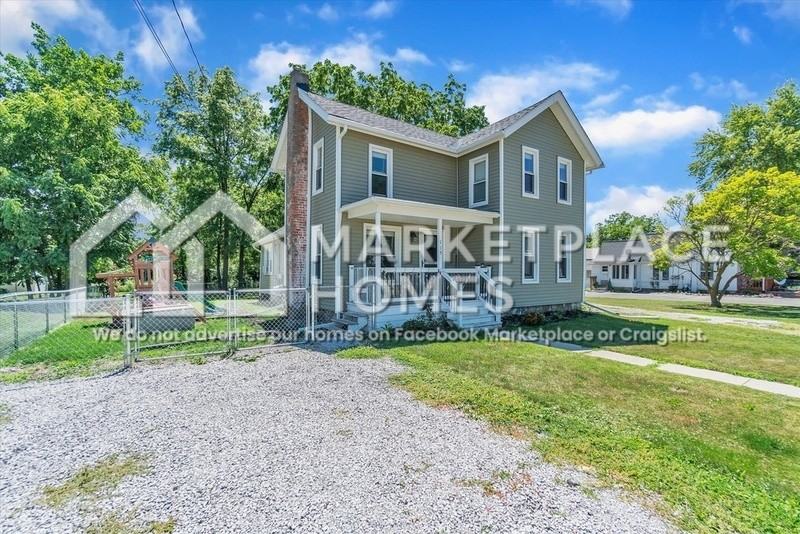 119 Garden Ln - Photo 2 of 18