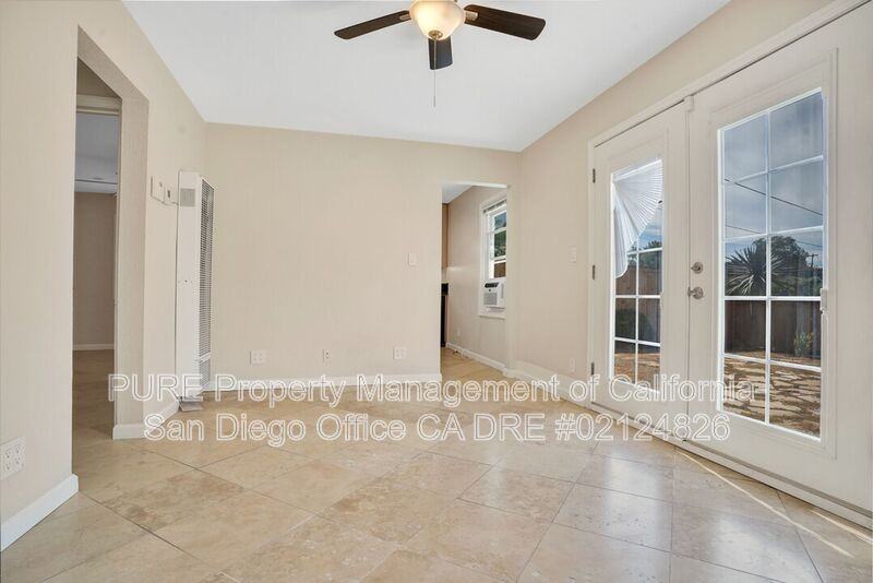 3056 Nile St - Photo 4 of 19
