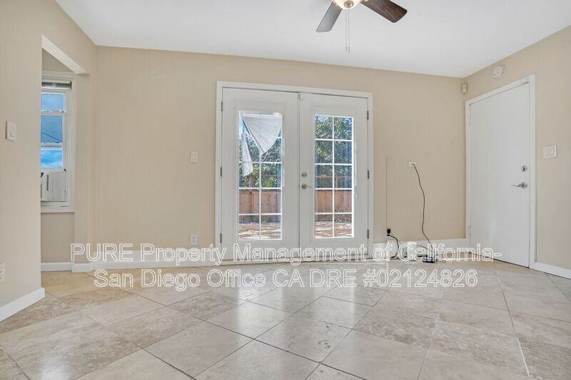 3056 Nile St - Photo 5 of 19