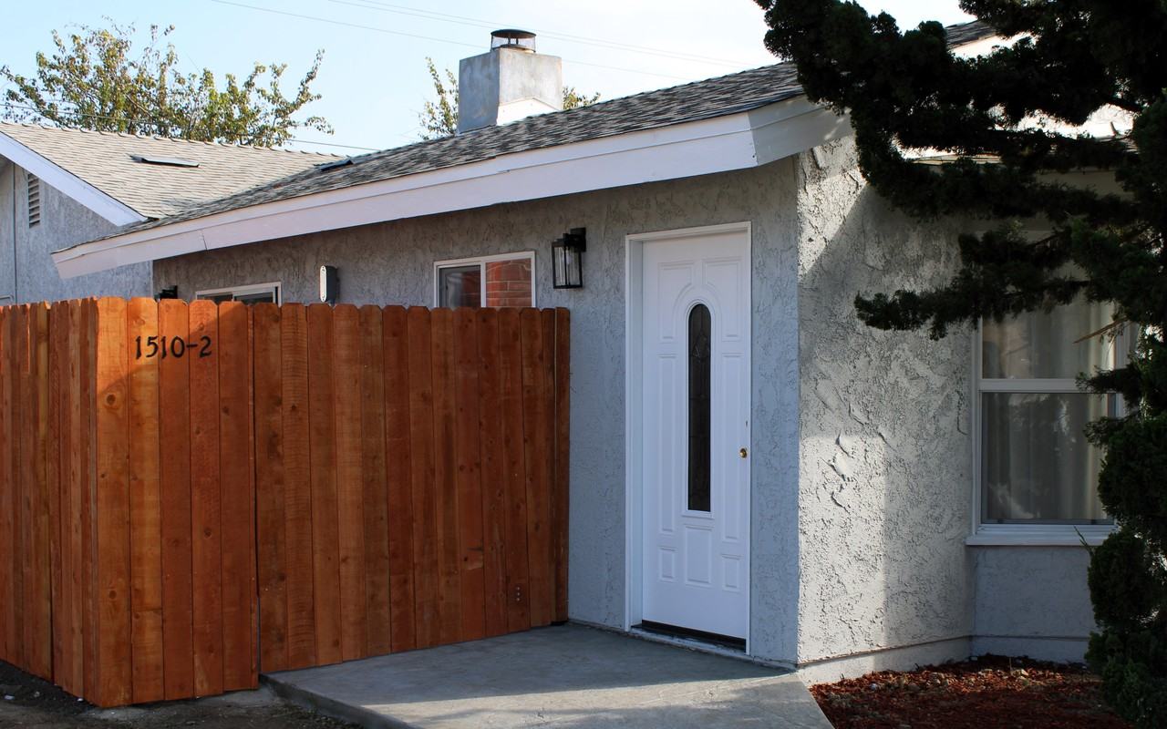 1510 Elsinore Ave #2 - Photo 2 of 23