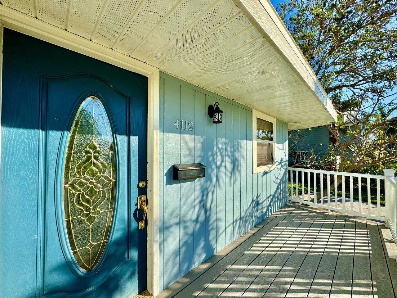 4112 Beach Dr Se - Photo 4 of 47