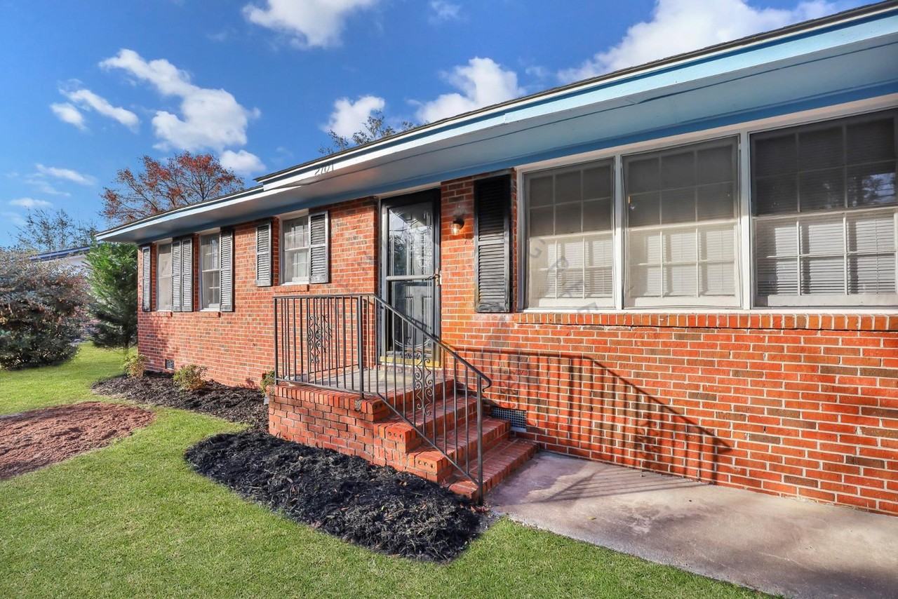 2701 Southside Blvd - Photo 3 of 11