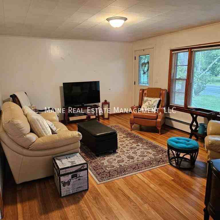 63 Kennebec Rd - Photo 2 of 18
