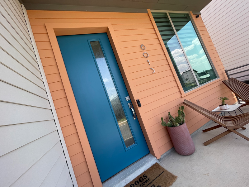 6013 Florencia Ln - Photo 2 of 20