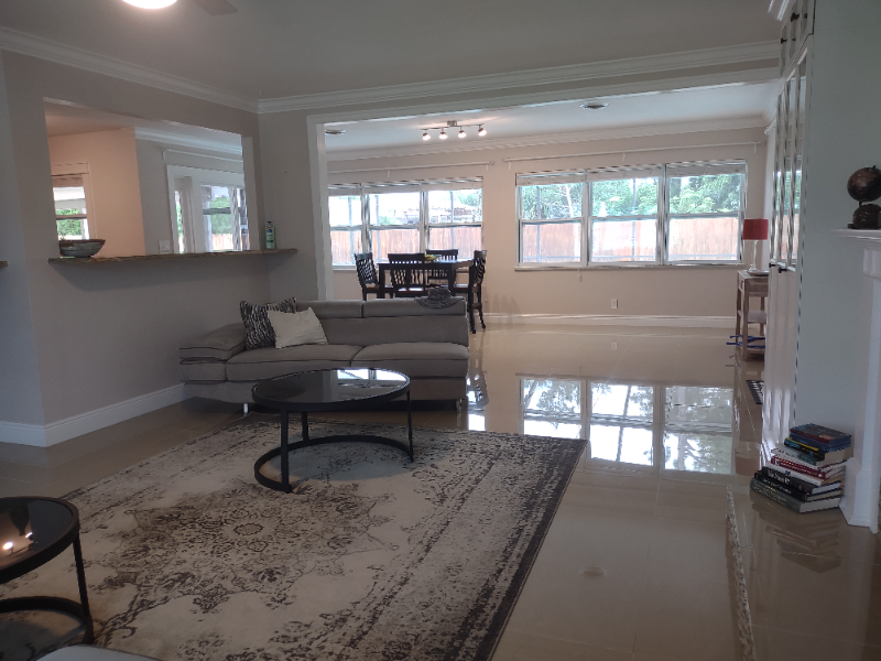 2754 Renatta Dr - Photo 3 of 20