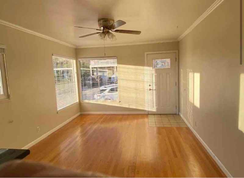 420A Pacific Ave #A - Photo 2 of 10