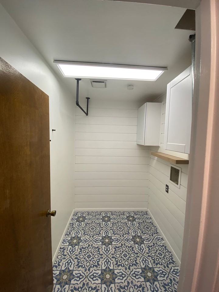 2201 Barrington St #2 - Photo 4 of 35