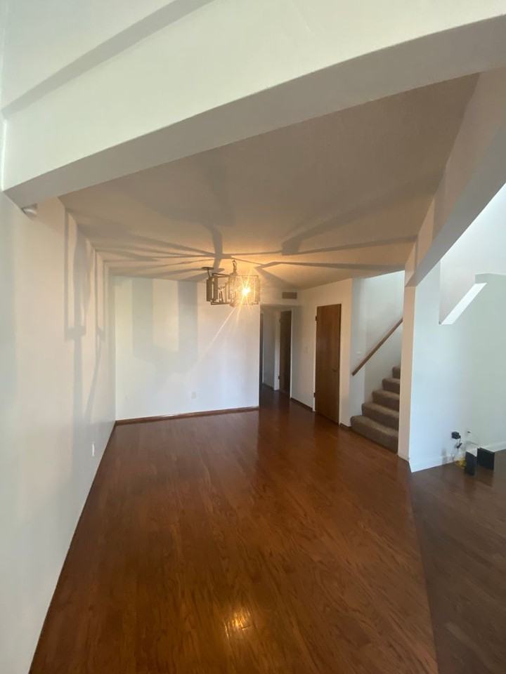 2201 Barrington St #2 - Photo 7 of 35