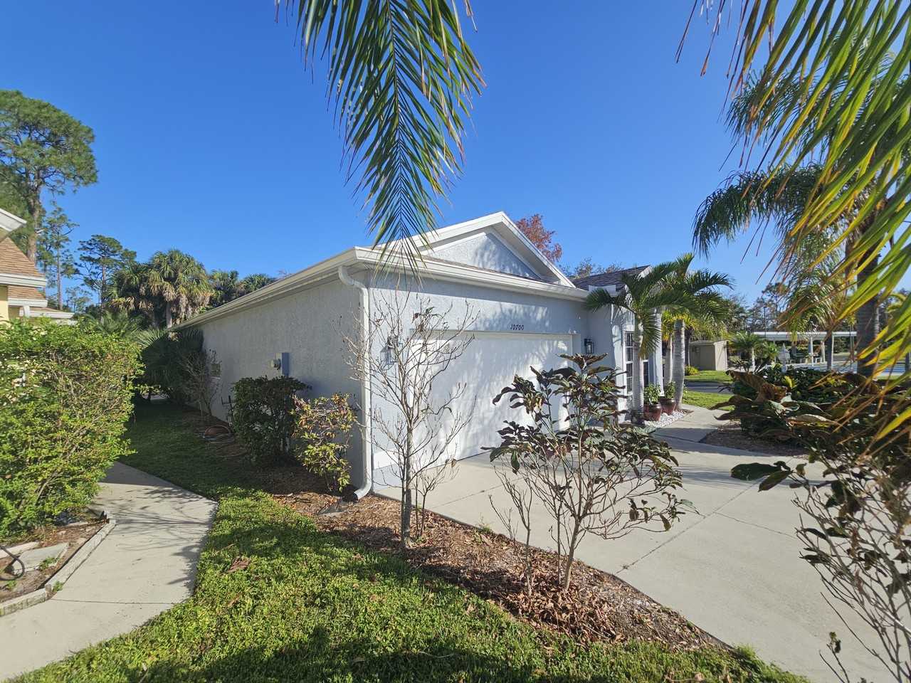 10700 Parrot Cove Cir #NA - Photo 2 of 10