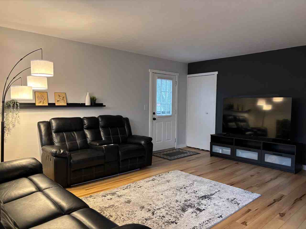 1830 Wickham St #1830 - Photo 2 of 15