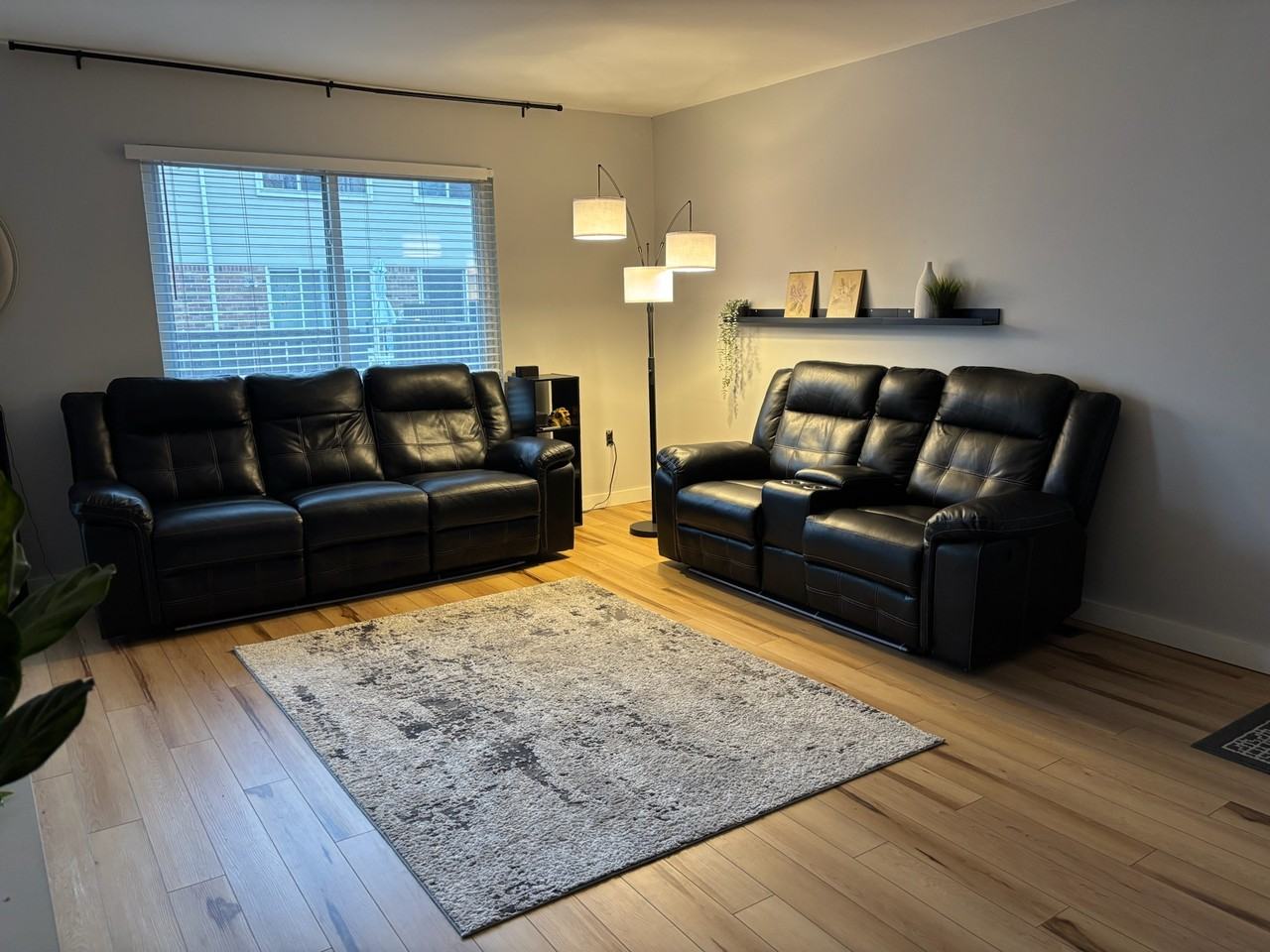 1830 Wickham St #1830 - Photo 3 of 15