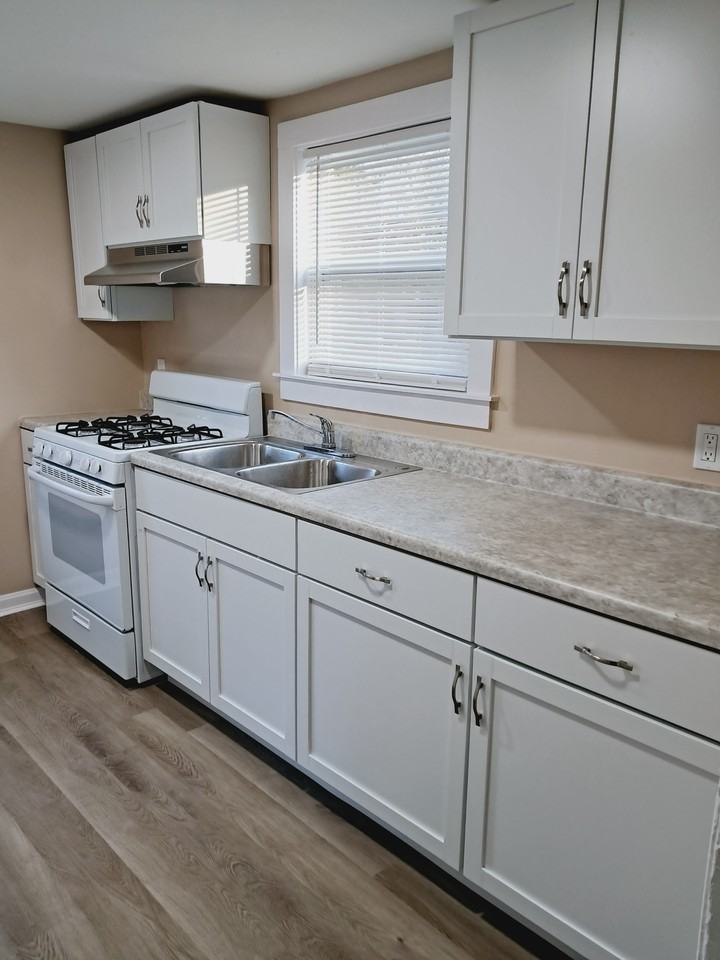 3421 Hoagland Ave #NA - Photo 2 of 19
