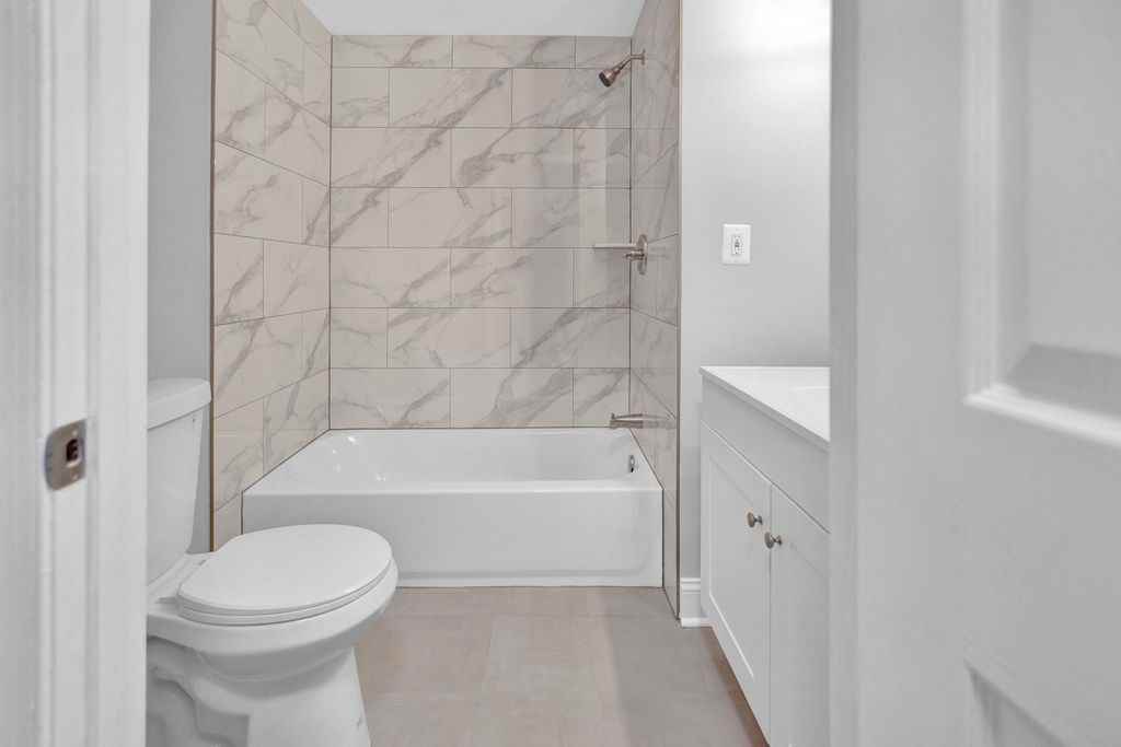 1802 E 28th St #NA - Photo 7 of 23