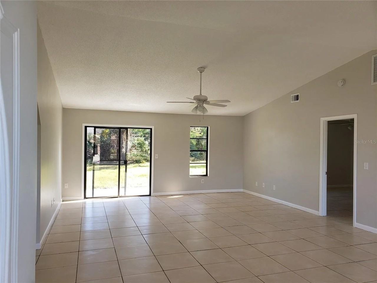 1419 Willow Oak Dr #1419 - Photo 2 of 7