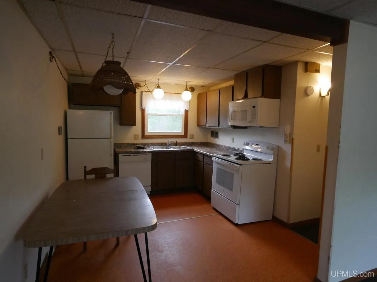 1100 11th Ave #2B - Photo 2 of 11