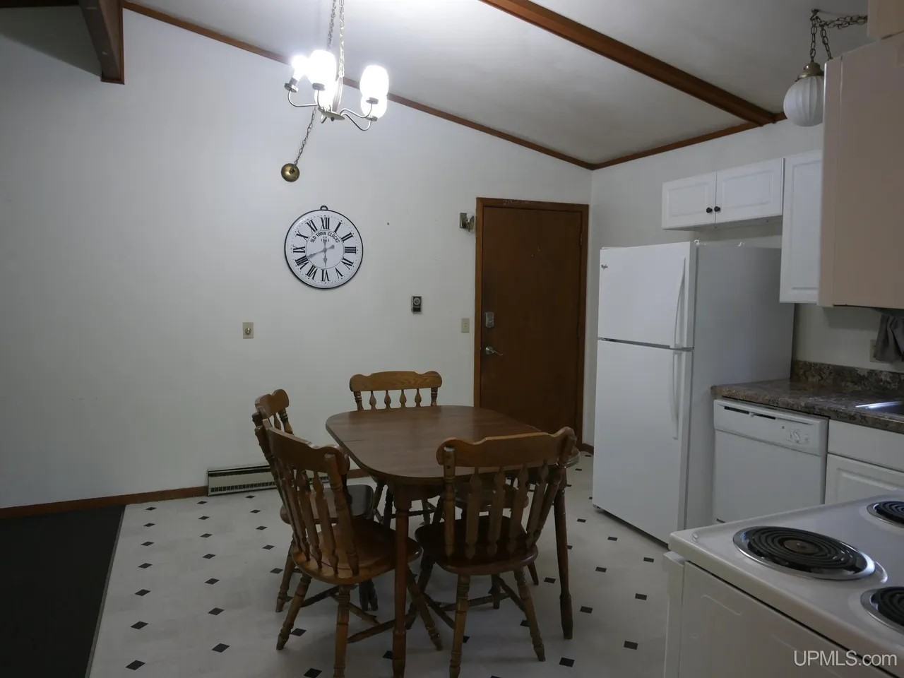 1100 11th Ave #2C - Photo 3 of 12