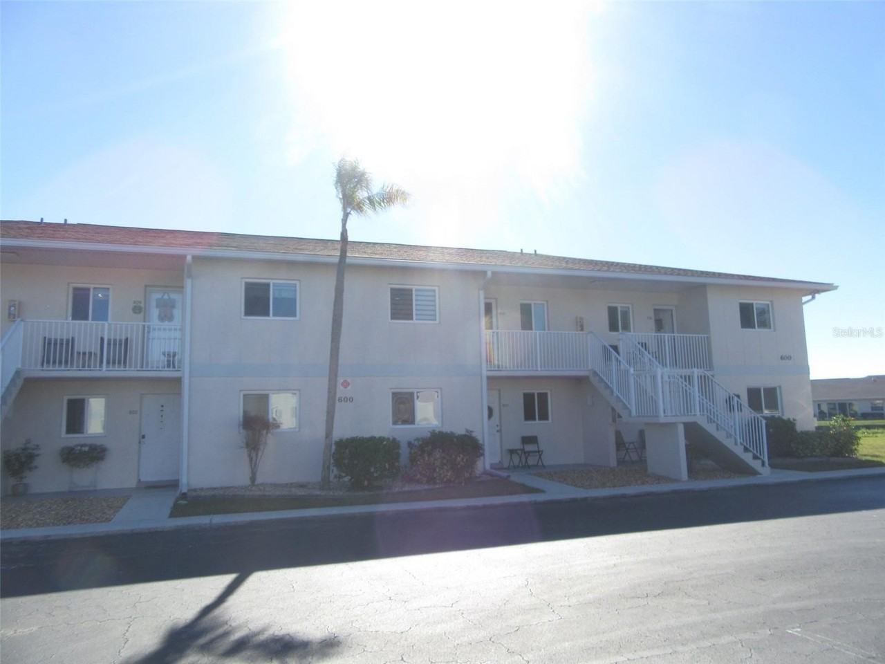 12538 Sw Kingsway Cir #607 - Photo 2 of 21