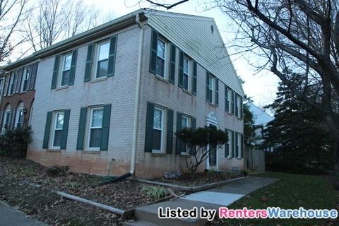 2400 Ansdel Ct - Photo 2 of 15