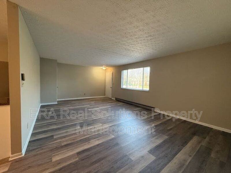 93 Georgetown Dr - Photo 7 of 12